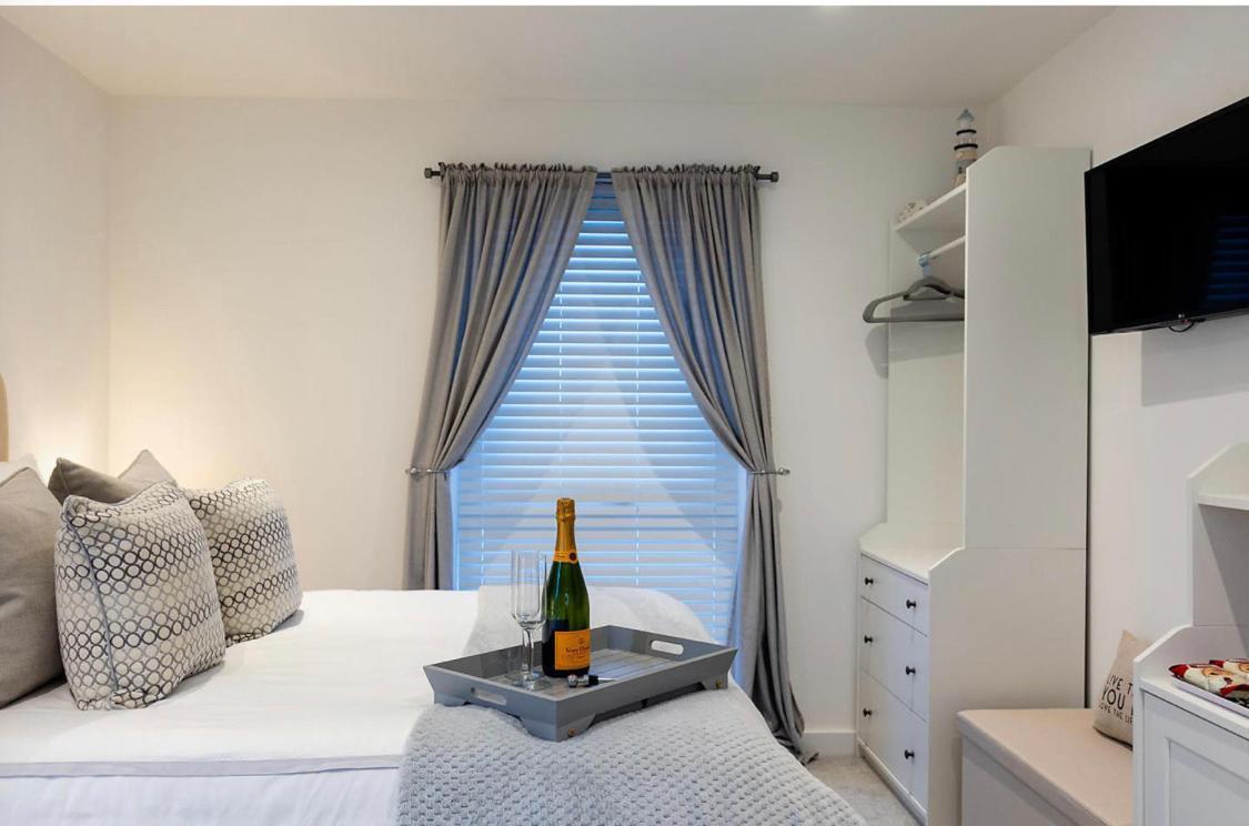 Sea Esta Guesthouse Mudeford Luaran gambar