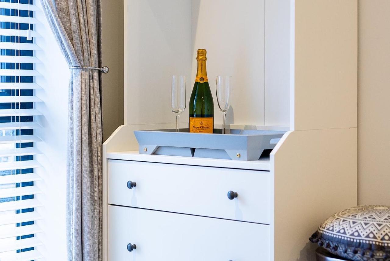 Sea Esta Guesthouse Mudeford Luaran gambar